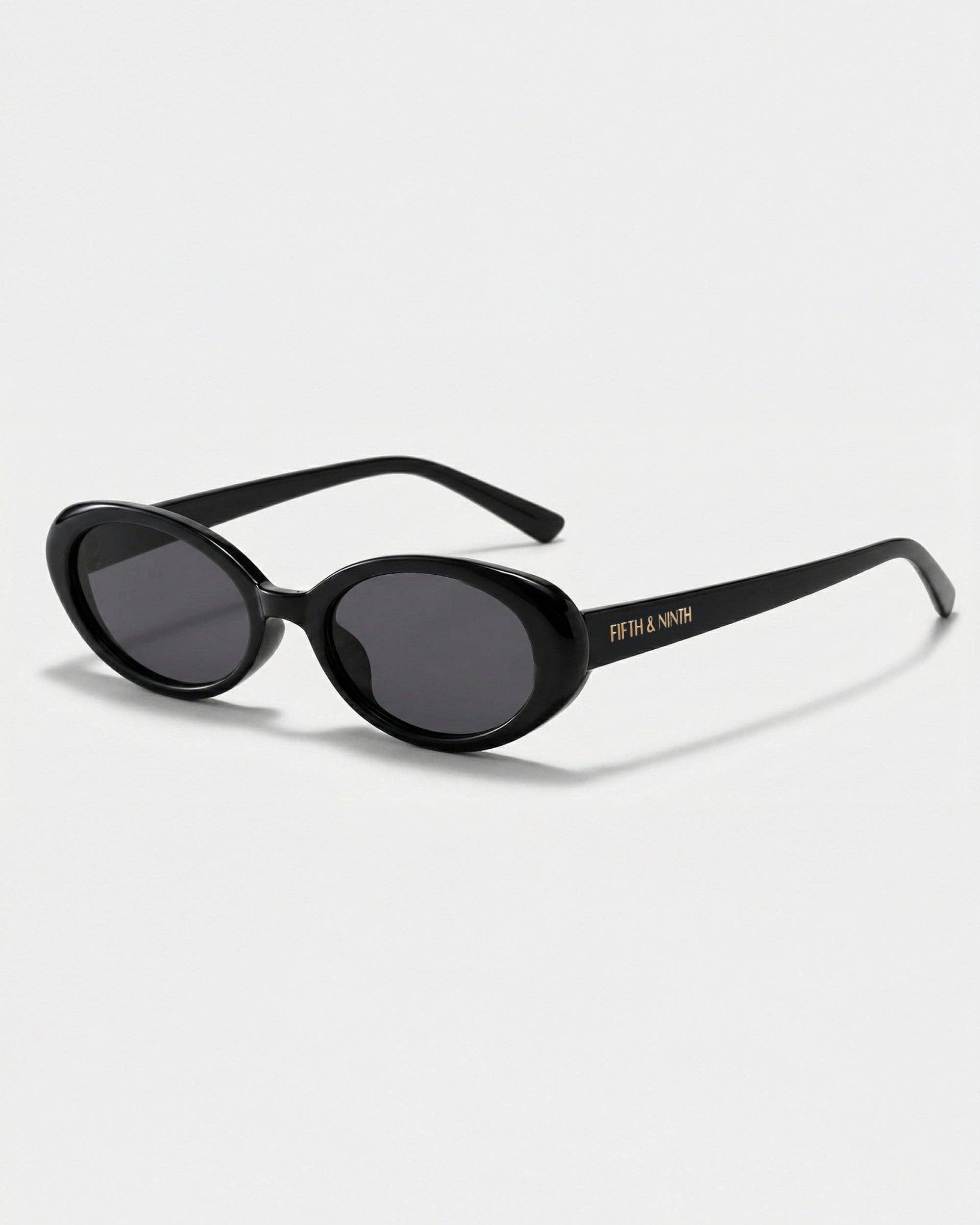 Fifth & Ninth Taya polarized sunglasses in Black - image 3